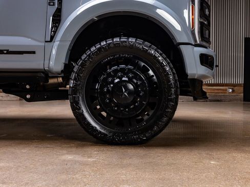 Used 2026 Ford F450 Platinum w/ Platinum Plus Package AWD/4WD image 12