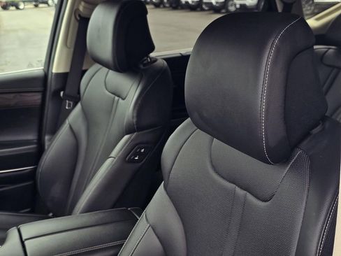 Used 2024 Genesis GV80 2.5T AWD/4WD image 26