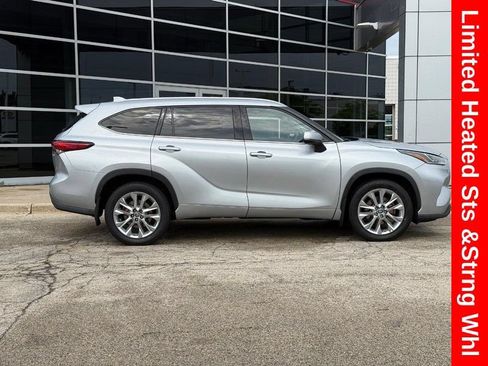Used 2022 Toyota Highlander Limited AWD/4WD image 2