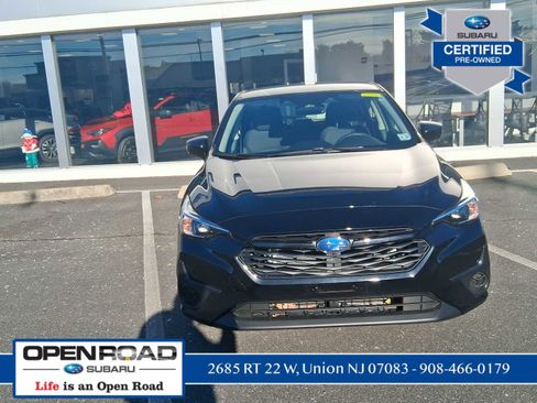Certified 2025 Subaru Impreza 2.0i image 2