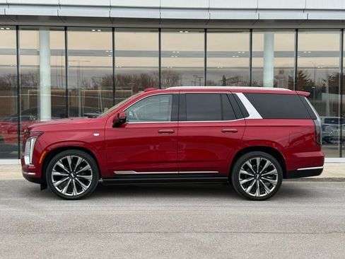 Used 2025 Cadillac Escalade Premium Luxury Platinum image 3