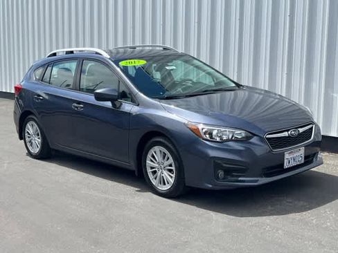 Used 2017 Subaru Impreza 2.0i Premium AWD/4WD image 9