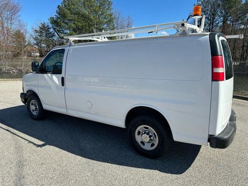 Used 2012 Chevrolet Express 2500 image 6