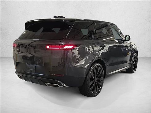New 2026 Land Rover Range Rover Sport SE image 5