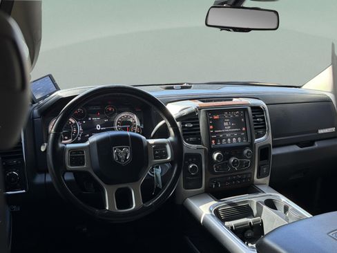 Used 2016 RAM 3500 Laramie image 30