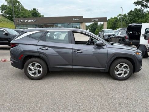 Used 2022 Hyundai Tucson SE AWD/4WD image 6