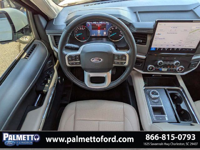 Used 2024 Ford Expedition XLT RWD image 17