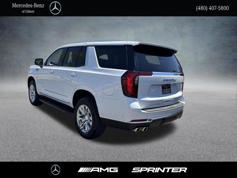 Used 2026 GMC Yukon Denali AWD/4WD image 3