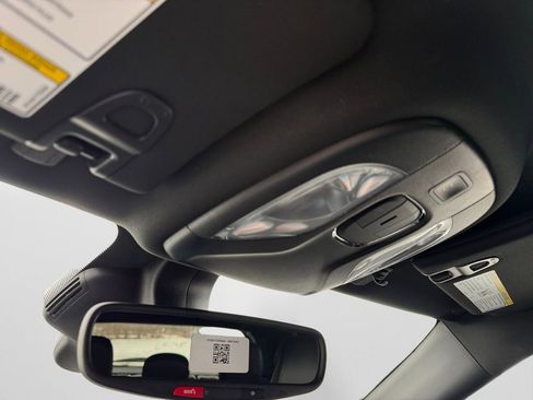 New 2026 Jeep Compass Limited image 27