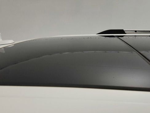 Used 2023 Ford Expedition Limited image 10