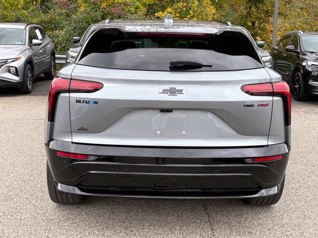 Used 2025 Chevrolet Blazer EV RS AWD/4WD image 4