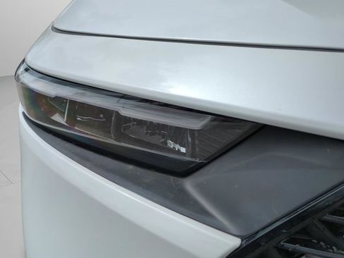 Used 2025 Honda Accord SE image 9