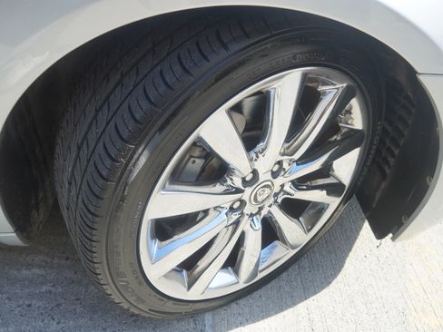Used 2011 Jaguar XF Premium RWD image 27