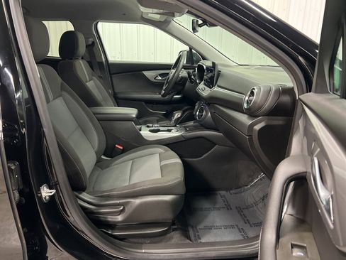 Certified 2023 Chevrolet Blazer LT w/ Convenience Package image 8