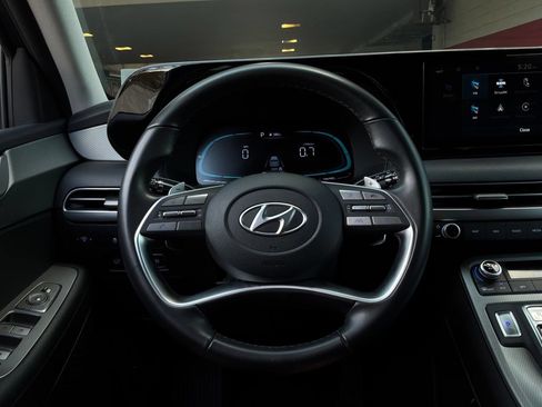Used 2025 Hyundai Palisade SEL FWD image 43
