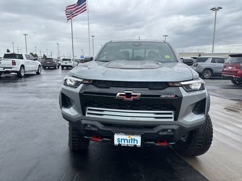 New 2026 Chevrolet Colorado ZR2 w/ Technology Package AWD/4WD image 8