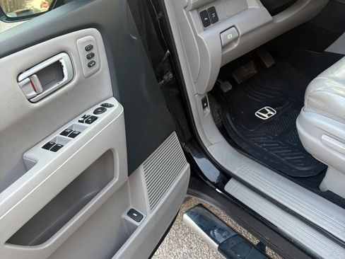 Used 2009 Honda Pilot Touring image 52