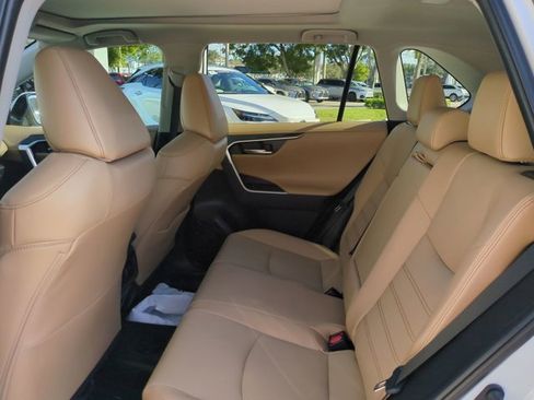 Used 2024 Toyota RAV4 Limited image 13