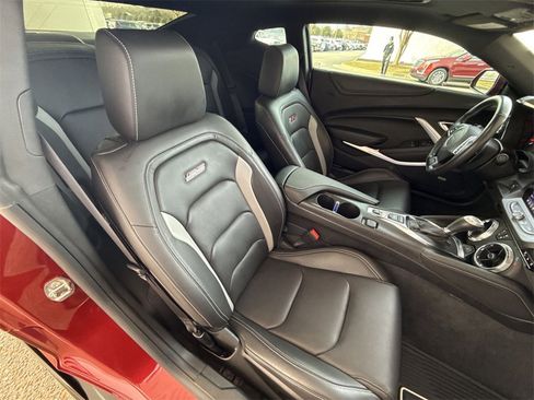Certified 2022 Chevrolet Camaro SS image 27