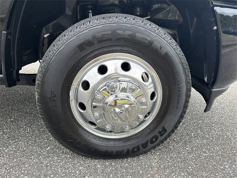 Certified 2024 RAM 3500 Laramie image 14