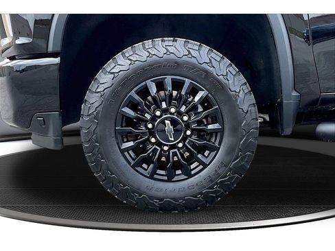 Used 2021 Chevrolet Silverado 2500 LTZ w/ LTZ Plus Package AWD/4WD image 53