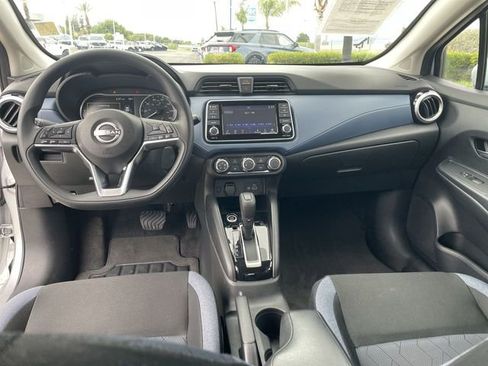 Used 2025 Nissan Versa SV FWD image 19