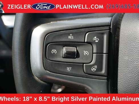 Used 2024 Chevrolet Silverado 1500 LT AWD/4WD image 23
