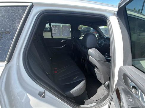 Used 2023 BMW X5 xDrive40i AWD/4WD image 26