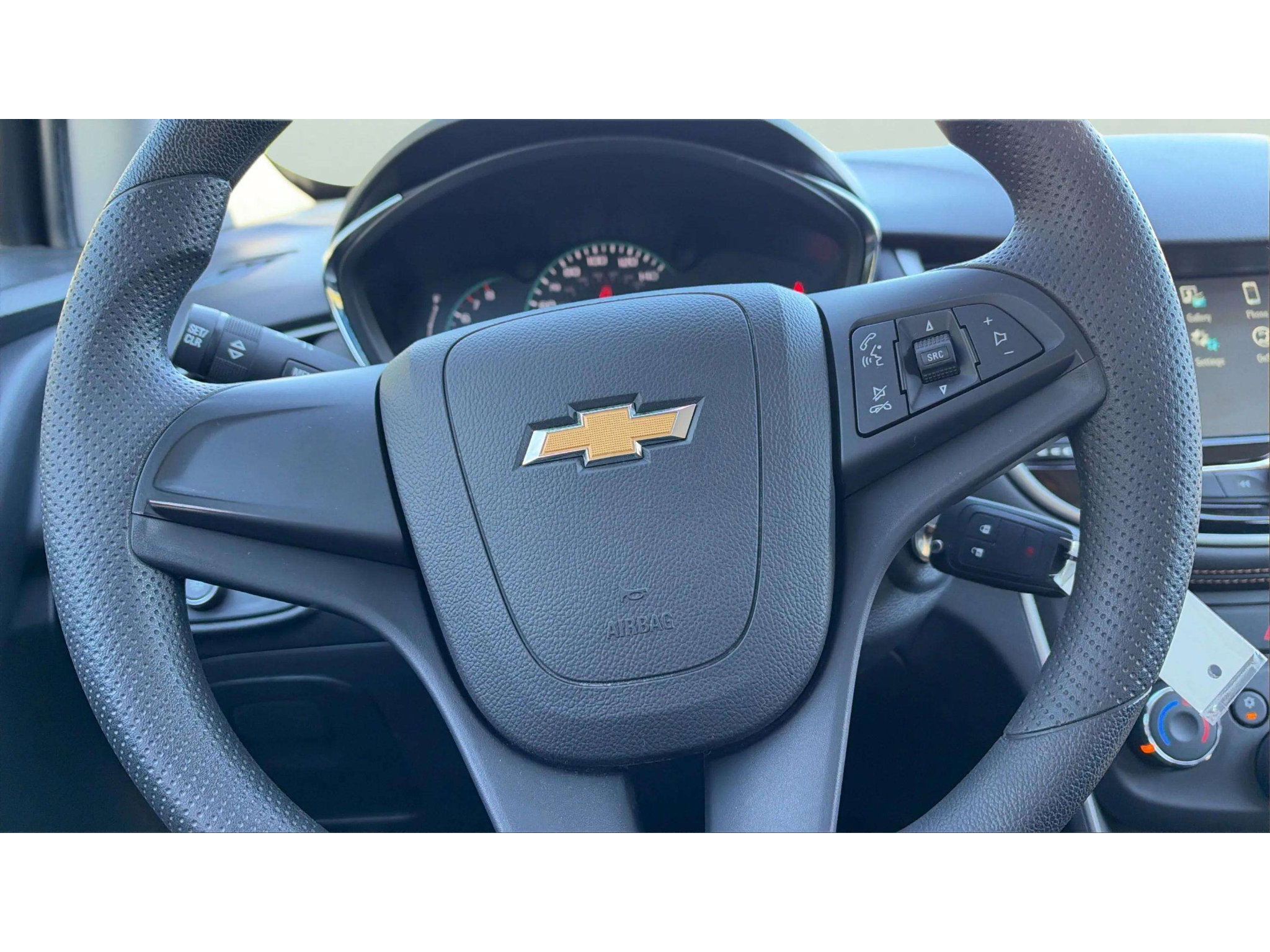 Used 2017 Chevrolet Trax LS FWD image 14