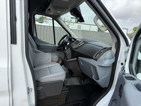 Used 2018 Ford Transit 350 148 Medium Roof RWD image 10