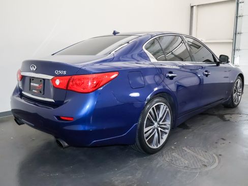 Used 2017 INFINITI Q50 Sport AWD/4WD image 3