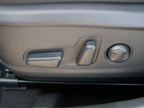 Certified 2023 Hyundai Kona Limited image 20