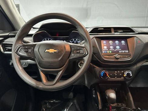 Used 2022 Chevrolet TrailBlazer LT AWD/4WD image 8