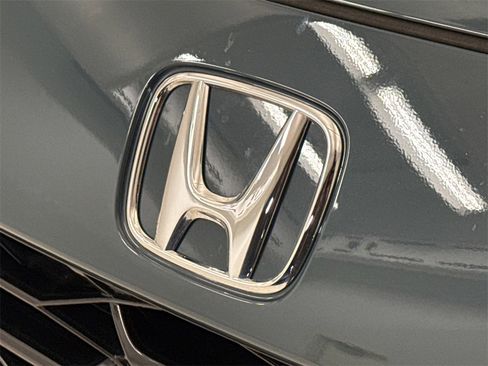 Certified 2026 Honda HR-V EX-L image 6
