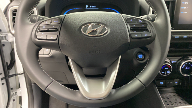New 2026 Hyundai Venue SEL FWD image 16