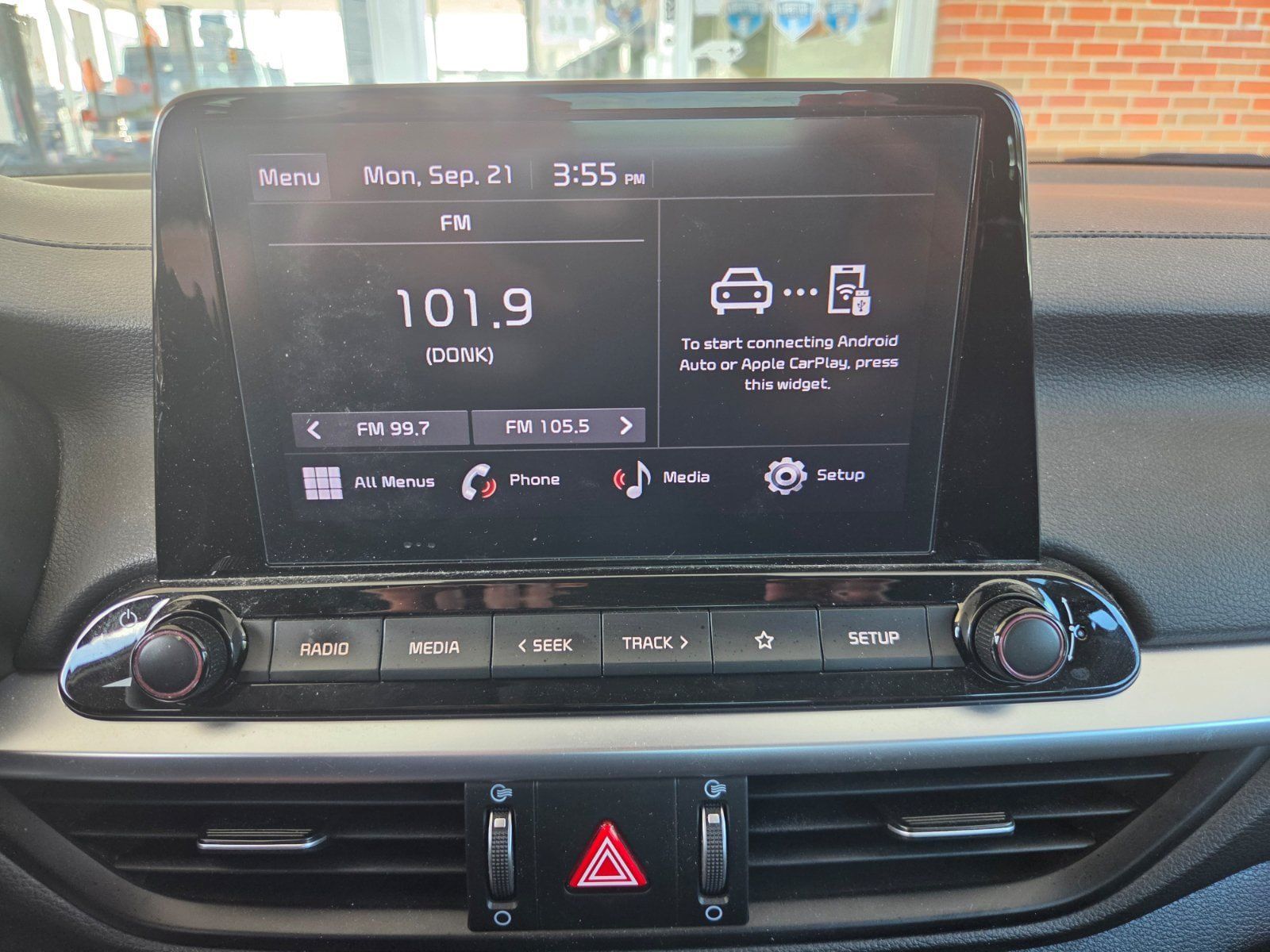Used 2023 Kia Forte LX FWD image 13