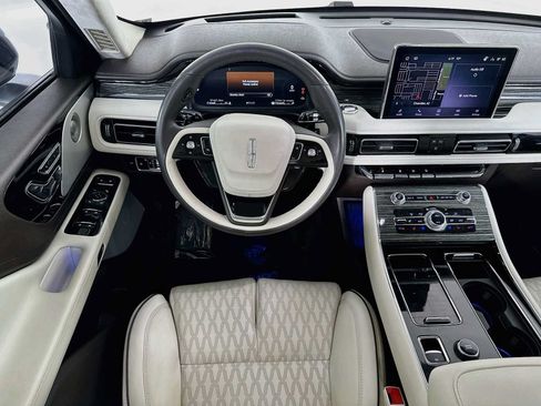 Used 2023 Lincoln Aviator Black Label AWD/4WD image 23