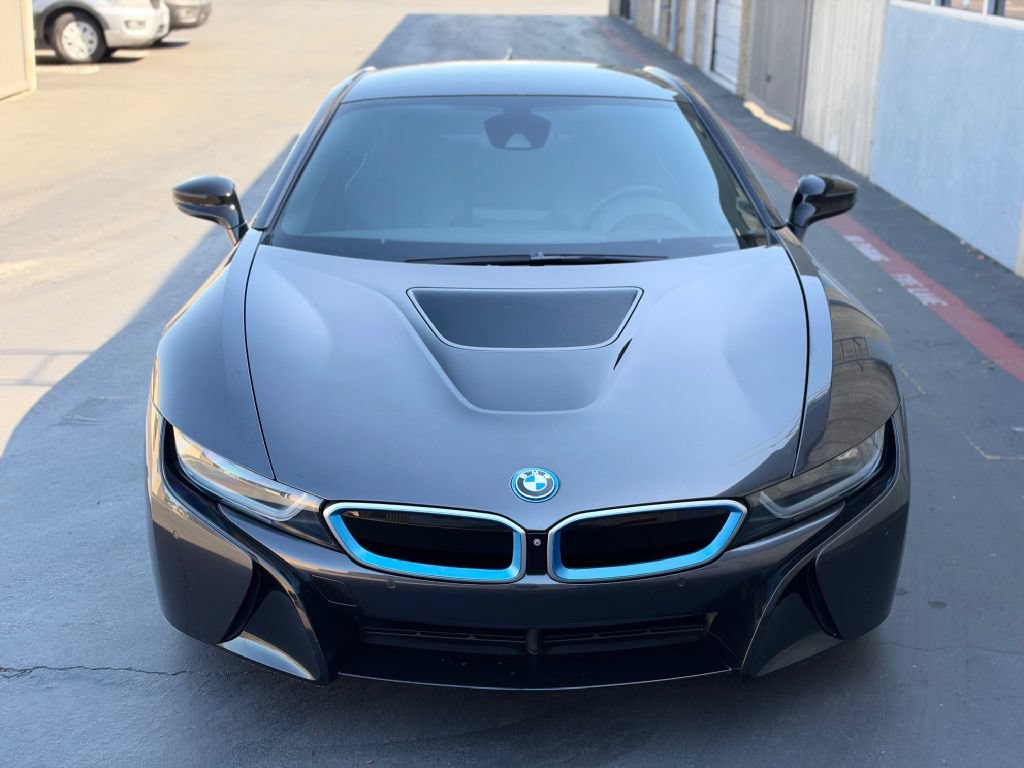 Used 2016 BMW i8 AWD/4WD image 25