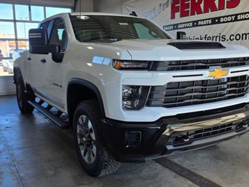 New 2026 Chevrolet Silverado 2500 Custom w/ Snow Plow Prep/Camper Package image 9