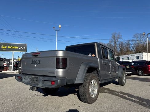 Used 2020 Jeep Gladiator Sport w/ Quick Order Package 24S image 36