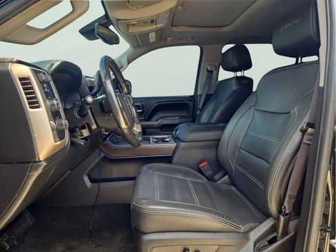 Used 2017 GMC Sierra 1500 Denali w/ Denali Ultimate Package AWD/4WD image 12