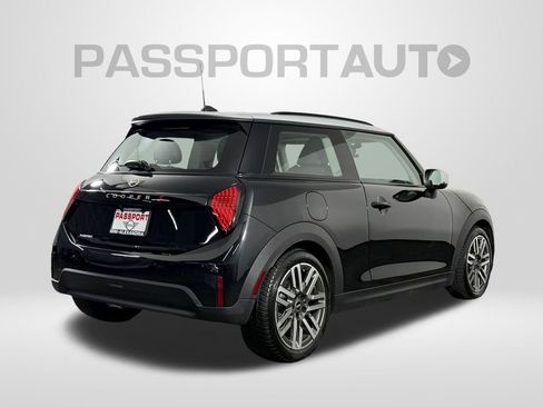 Certified 2025 MINI Cooper S FWD image 8