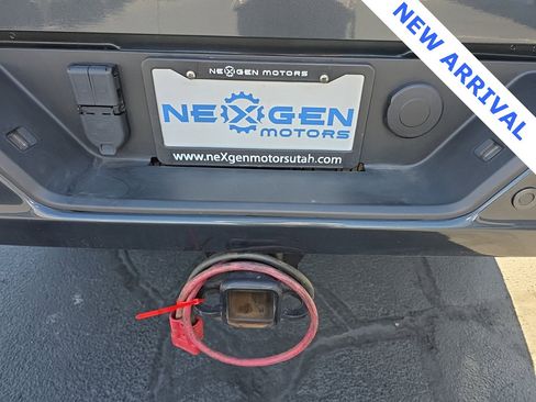 Used 2023 GMC Sierra 2500 Denali w/ Denali Ultimate Package image 6