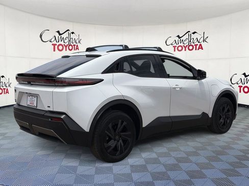 New 2026 Toyota C-HR AWD/4WD image 8
