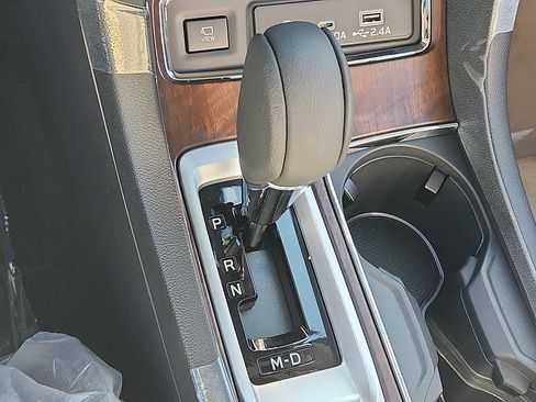 New 2025 Subaru Ascent Touring image 8