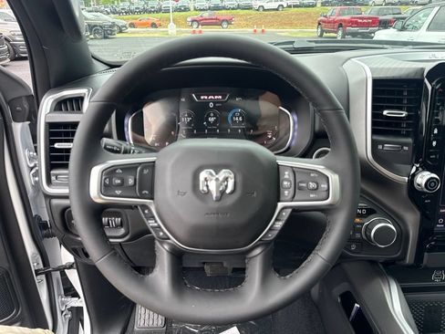 New 2026 RAM 1500 Big Horn AWD/4WD image 10