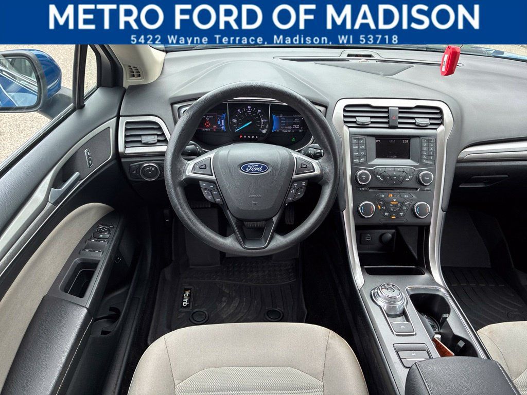 Used 2018 Ford Fusion S FWD image 12