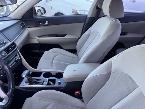 Used 2016 Kia Optima LX FWD image 34