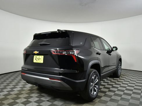 New 2026 Chevrolet Equinox LT w/ Safety and Technology Package AWD/4WD image 11
