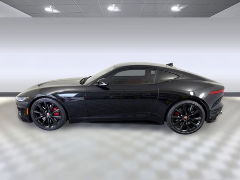 Used 2021 Jaguar F-TYPE R image 2